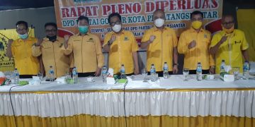 Rapat Pleno Diperluas DPD II Partai Golkar Siantar.(foto:ist)