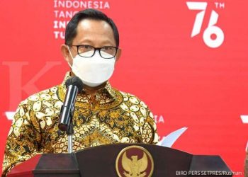 ILUSTRASI. Secara garis besar, Inmendagri No. 62/2021 mengatur tentang Pencegahan dan Penanggulangan Covid-19 2019 pada Saat Nataru 2021. ANTARA FOTO/Biro Pers Setpres/Rusman/Handout